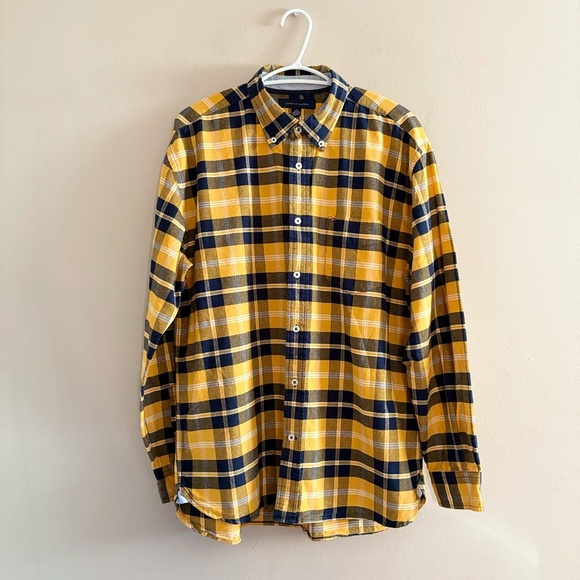 Tommy Hilfiger Other - Tommy Hilfiger Yellow & Navy Blue Plaid Button Down Shirt Cotton Blend